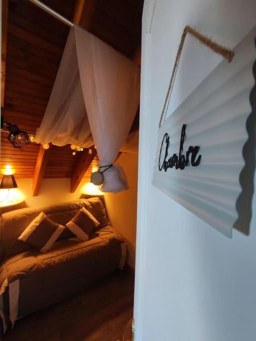 Le Loft Dore 于斯图 外观 照片